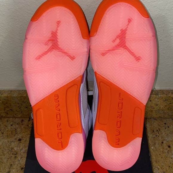 New in Box Air Jordan Retro 5 - Picture 3 of 4